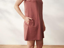 Load image into Gallery viewer, Woman's Solstice Organic Chemise - The Mattress Experts - Cayman Islands