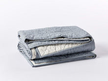 Load image into Gallery viewer, Manzanita Organic Handstitched Quilt - The Mattress Experts - Cayman Islands, linens, linen, sheets, sheet sets, organic, Cayman, Grand Cayman, Mattress, mattresses, matress, matresses, matress experts, mattress expert, mattress experts, Mattress Gallery, blankets, duvets, comforters, blanket, organic, pillow, pillows, linen, linens, sheets, sheet sets, bedding, tempurpedic, platform beds, coyuchi