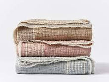 Load image into Gallery viewer, Topanga Organic Matelassé Throw - The Mattress Experts - Cayman Islands