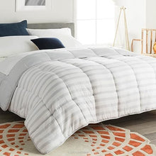 Load image into Gallery viewer, Linenspa Microfiber Comforter