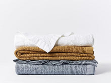 Load image into Gallery viewer, Reyes Organic Waffle Blankets - The Mattress Experts - Cayman Islands
