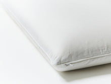 Load image into Gallery viewer, Organic Latex Molded Pillow Alpine White
