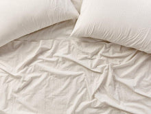 Load image into Gallery viewer, Organic Crinkled Percale Sheet Set - The Mattress Experts - Cayman Islands
