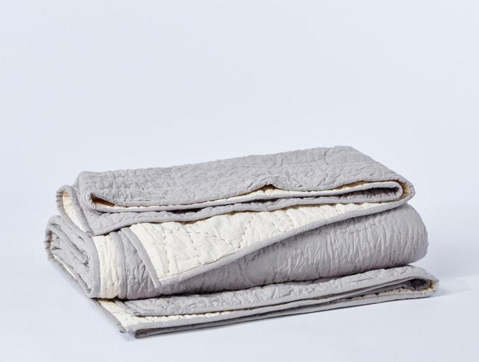 Manzanita Organic Handstitched Quilt - The Mattress Experts - Cayman Islands, linens, linen, sheets, sheet sets, organic, Cayman, Grand Cayman, Mattress, mattresses, matress, matresses, matress experts, mattress expert, mattress experts, Mattress Gallery, blankets, duvets, comforters, blanket, organic, pillow, pillows, linen, linens, sheets, sheet sets, bedding, tempurpedic, platform beds, coyuchi