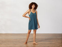 Load image into Gallery viewer, Woman&#39;s Solstice Organic Chemise - The Mattress Experts - Cayman Islands
