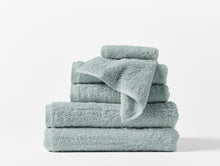 Load image into Gallery viewer, Cloud Loom Bath Towels - The Mattress Experts - Cayman Islands
